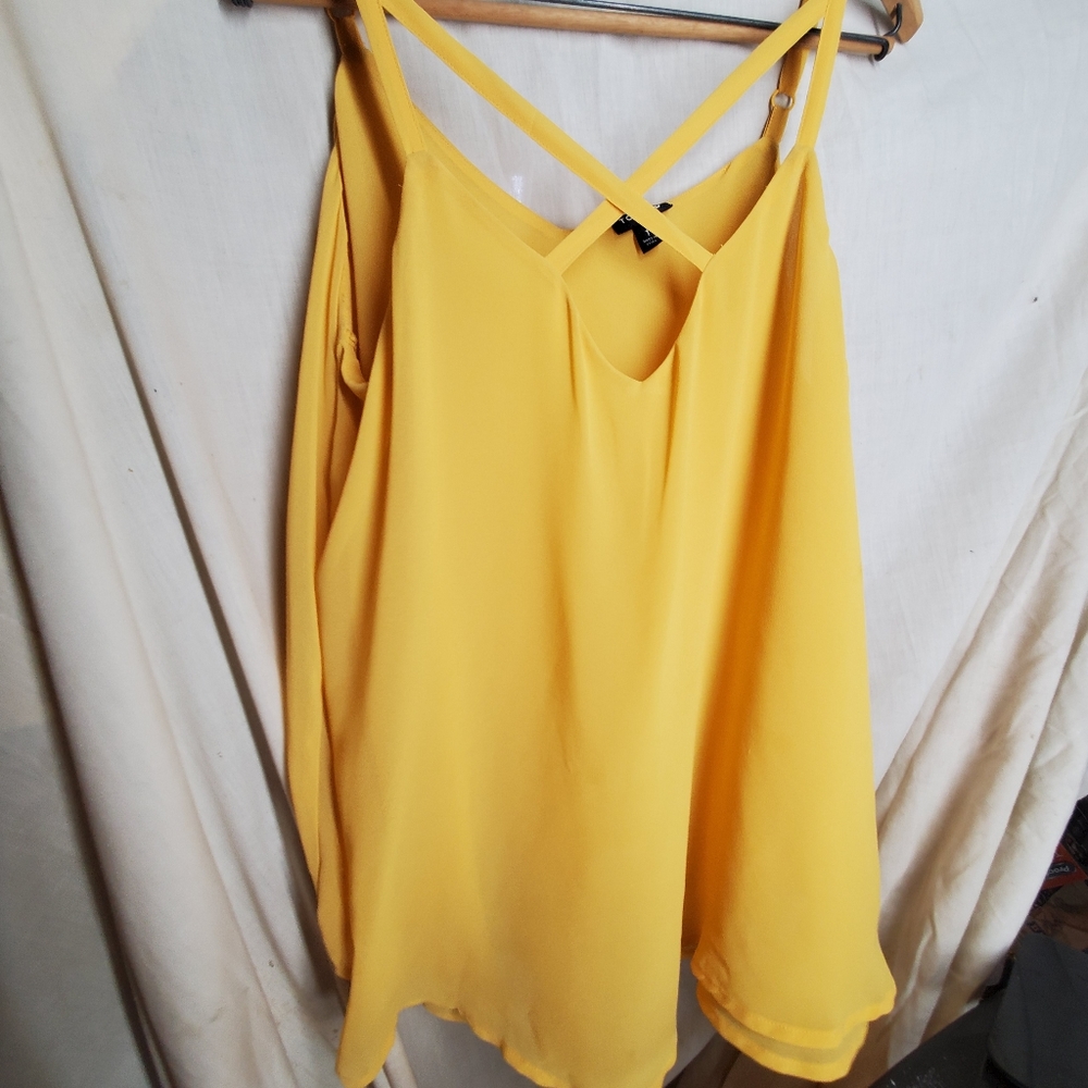 Torrid Size 1 Double Layered Thin Spagetti Strap Tank Top Yellow